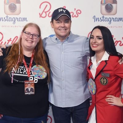 EmmiLou_SD's profile picture. Love Butlins & Skyline Gang :) Have some really special friends! Work hard & never give up :) Smile & the world smiles with you x