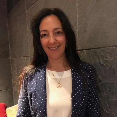 Socia de la firma de Abogados Irrazabal & Asociados.
Miembro de Omeu a cargo de la Comisión de Networking y Captación de Socias