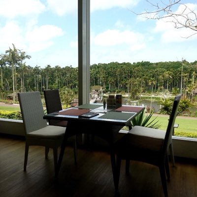 5ZKbIKcViA6maT4's profile picture. 沖縄県沖縄市の東南植物楽園にある豊かな自然の中でランチやディナーを楽しめるレストランピースのアカウントです！予約はこちらの電話からお掛けください！📞 098-983-4188