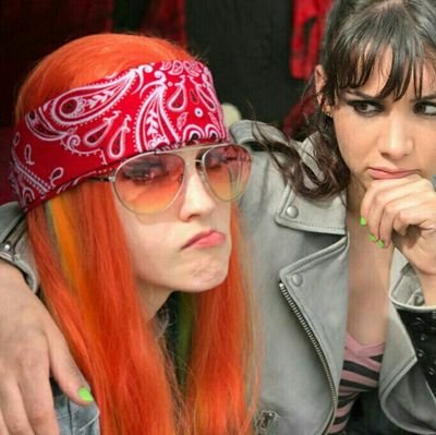 rowdyrainbow1's profile picture. i run veerry fast and love my family 💗 #SaveDirkGently