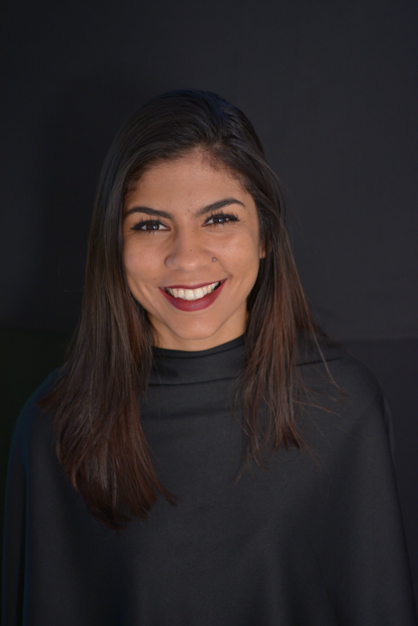 LomaOliveira9's profile picture. 