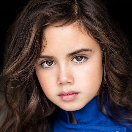 American/Belgian actress (SAG-AFTRA), tennis ❤️ 🌟 Zuri 📷 LA Talent 🎬 A3 Artists Agency 🎬 Treadwell management 🌟 Bilingual English/French 🌟 Acnt run by mom