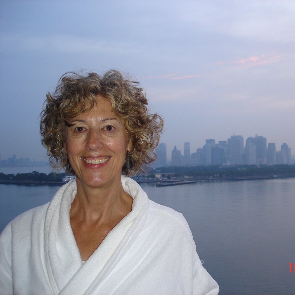 NileJulia's profile picture. 