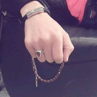 MbAb25380834's profile picture. M