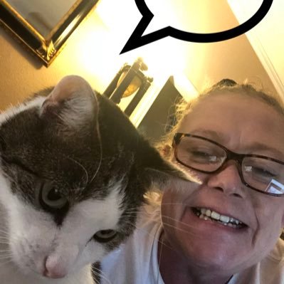 I’m a mom, daughter, granddaughter and wife. I’ve been a teacher for the last 20 kids. I’m a fighter, you, me, animals,the climate and education.