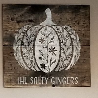 saltygingerhome's profile picture. 