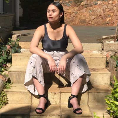 ChelseaBunnss's profile picture. med school dropout. clammy hands