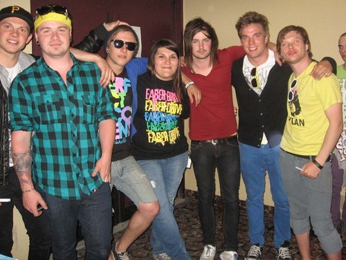 I'm TeamAlex, TeamAlan, TeamMatt, TeamJoe, TeamJosh & TeamGypsy :D I can't just favour 1 of them, bcuz I love them all & they're all amazing guys! ♥PTFO! OH! :)