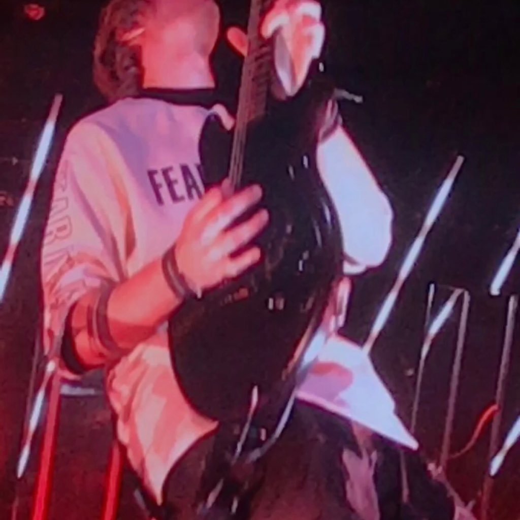 always in my heart - i let this account die just like 5sos should let slsp die - ROWYSO 8.7.15 // SLFL 8.18.16 // 5SOSIII 4.19.18 // MYT 9.27.18