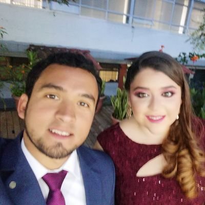 USAC ♥️ Feliz al lado de @moqiiz :D. 😍
FIL. 4, 13