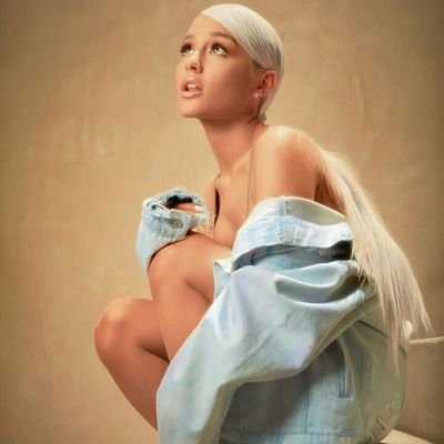 JohanHe11463911's profile picture. ❤NO TEARS LEFT TO CRY❤
Me Gusta Ariana Grande, artista femenina❤