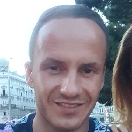 ElLatin85341655's profile picture. 