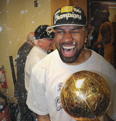 Official Campaign to Bring Derek Fisher Back to LA!