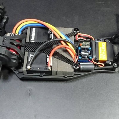 無言フォロー失礼します。趣味は写真(機材はライカM2、ハッセルブラッド、EOS1V)、プラモデル、ラジコン(ヨコモYZ2DT、BD9、YD2TC)、釣りです。バイク(ドゥカティ)に乗りたいですがなかなか実現しません。