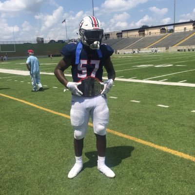 Speed=Power || Talent+The hardest work= Greatness|| Humble🙏🏾 6’2” 230Ib DE/OLB