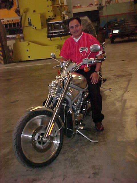 Chkymty's profile picture. Si caminas Solo Iras más Rápido, Si caminas Acompañado llegarás más Lejos