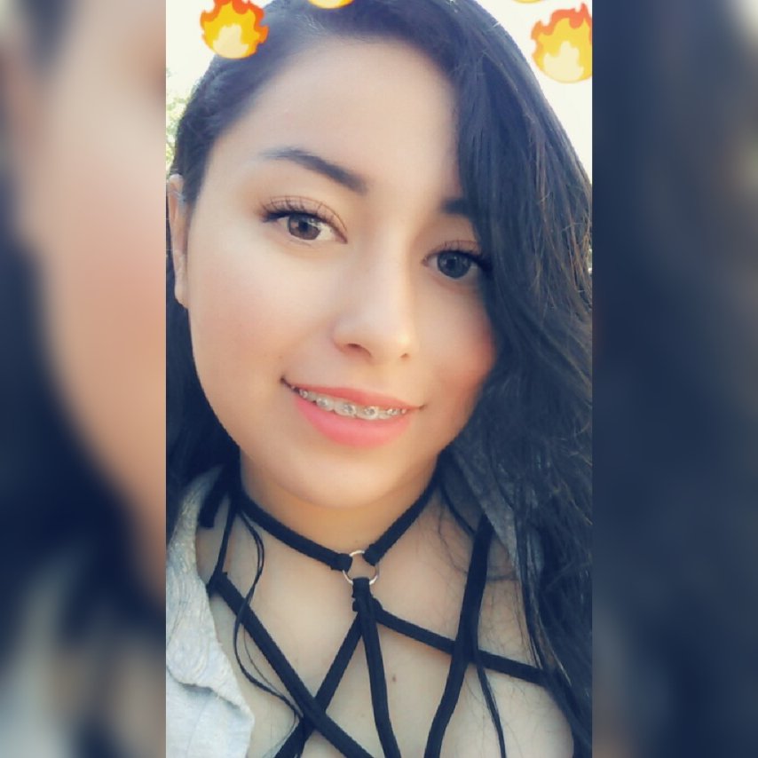 SalmaValenzuel5's profile picture. Ser pobre no es triste, lo triste es ser rico y no compartir con los demás.❤✨