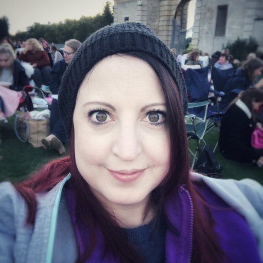 darlinglife_uk's profile picture. 