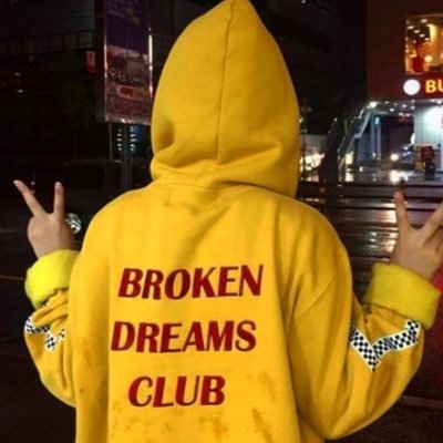 @sativarpg — 𝐫𝐩𝐠 𝐟𝐚𝐧𝐭𝐚𝐬𝐭𝐢𝐪𝐮𝐞, 𝐯𝐢𝐞 𝐫𝐞𝐞𝐥𝐥𝐞 𝐞𝐭 𝐬𝐮𝐫𝐧𝐚𝐭𝐮𝐫𝐞𝐥.
