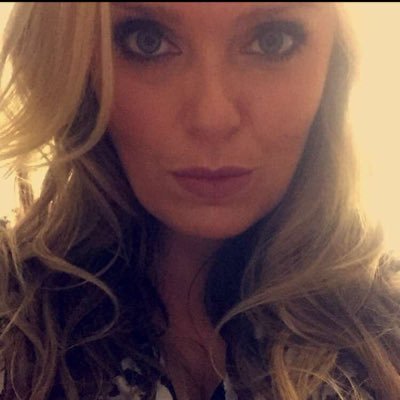 stephanie_bb's profile picture. TN born, newfound Lowcountry Girl…Makeup Artist, recent: The Righteous Gemstones. hobbies: stays up too late, beach walks as a sharks tooth hunter, Go Vols!