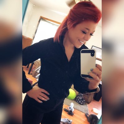 bstrong_92's profile picture. I only love my gym and my kitties, I’m sorry Social Media • bstrong_92 🌼😻