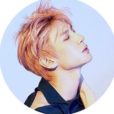 네가 포함된 장면은 항상 따뜻하고 다정해
