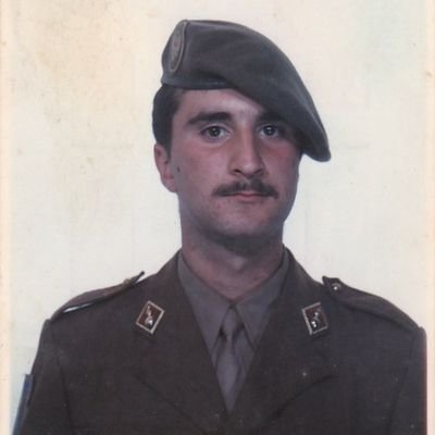 KuKuDruLo's profile picture. Biznieto, nieto e hijo de republicanos.
Antifascista, antifranquista, antinazi, antivoxiano, Animalista. Feminista. Progre. @PODEMOS @militaresantifa.
