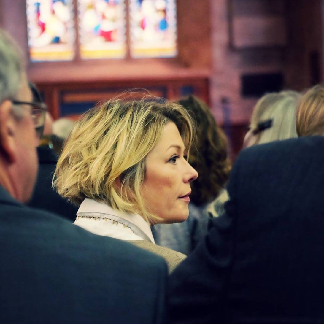 Busy business women, single mum of 4 living in the heart of beautiful Herefordshire.