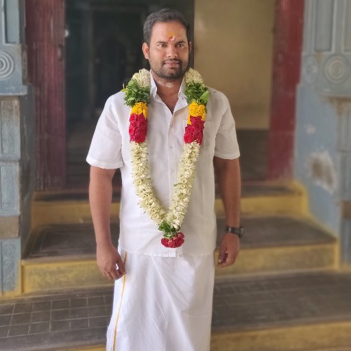 Jayapradeep_'s profile picture. One honest conversation can change everything.

Mar - 17       Capricorn ♑


professional : I’ve been reading about people’s brains 🧠