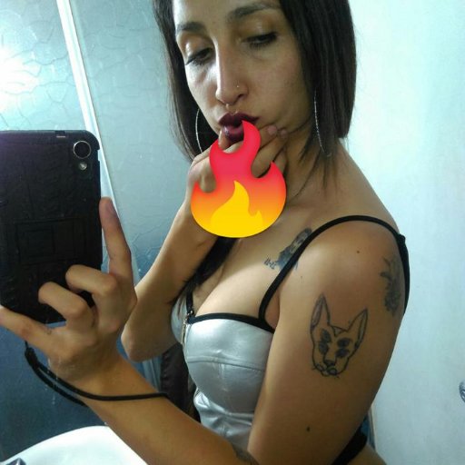 dopehouseunder's profile picture. 