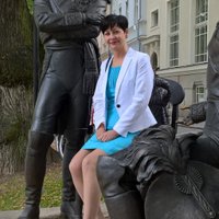 Tarja Lang (@tarjaleenalang) 's Twitter Profile