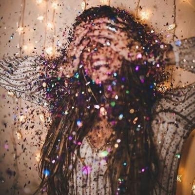 meem_810's profile picture. ساركنَ مخااوفيَ إلى رحمہ اللہ وامضيَ مطمئنہ..