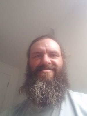 Tommy54999575's profile picture. just looking around