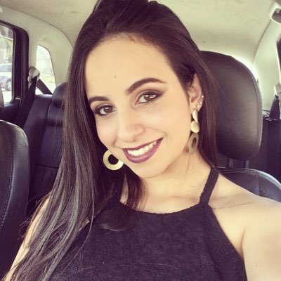 Filha, mãe, canceriana, flamenguista e do trance 🕉🌸