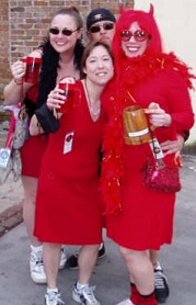 RedDressHashing's profile picture. Red Dress Hashing or Green Dress Hashing or Hashing in Costume!