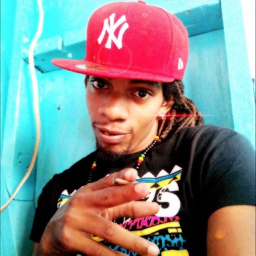 i am am a singer/song writer🇦🇬