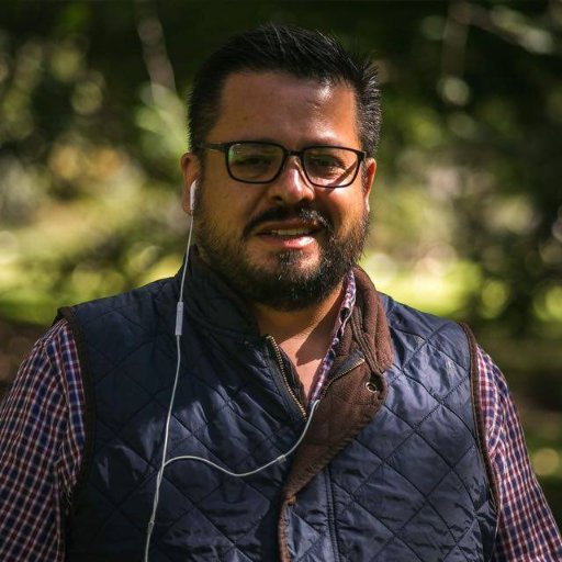 TonoCas's profile picture. un poco de todo, de aquí y de allá...