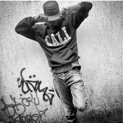 Visual Artist, Muralist and Painter 🎨
📲 0702165988
#Grafrika 🇰🇪