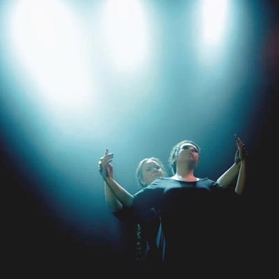 Armstrongsignl1's profile picture. Armstrong performs with pop and rock songs in singlanguage. You can find us on instagram armstrong_signlanguage and on Facebook (link below)