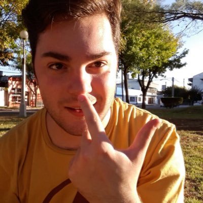 alexsgok's profile picture. Putaso de pueblo. También diseñador y profesor. 🏳️‍🌈