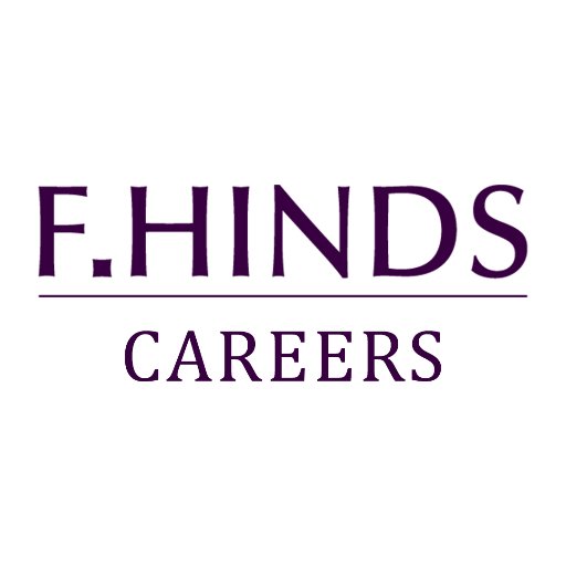 If you love jewellery & teamwork then you'll fit right in! Career opportunities at @FHindsJewellers, with 116 stores across England & Wales 💎