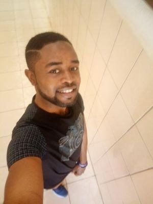 AwLvis's profile picture. Sociable