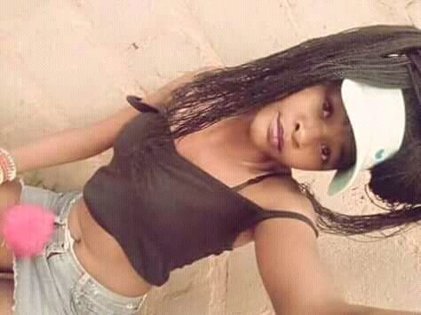 😊N g E l L A 😊