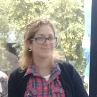 de la cuna al cajón te aplaudo y te saludo Jubilosa