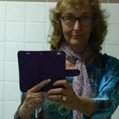 dariabau's profile picture. actor-singer-driver