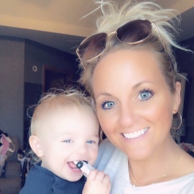 mindirossler's profile picture. Don't do anything today that you wouldnt want Tweeted about tomorrow. Meems💕