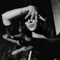 E s t e l a ✴ (@meuasylum) 's Twitter Profile