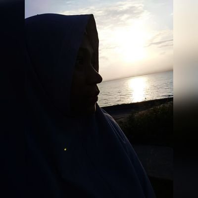 TriHand11092700's profile picture. Sabar menerima kenyataan😂😂