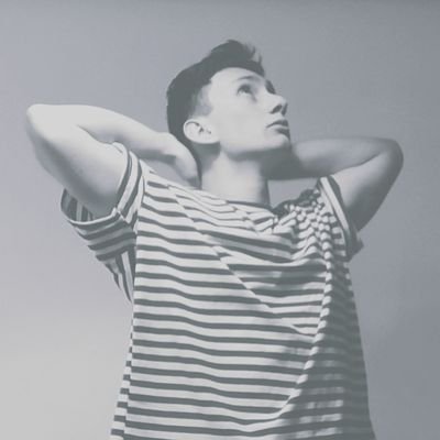 Avm371998's profile picture. 