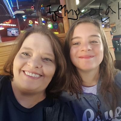 Married to a wonderful husband of 19 2 children &3 grand kid's,my mom is my world. I'm the Regional Manager(11 years)for MySmile Teeth Whitening love my job💙